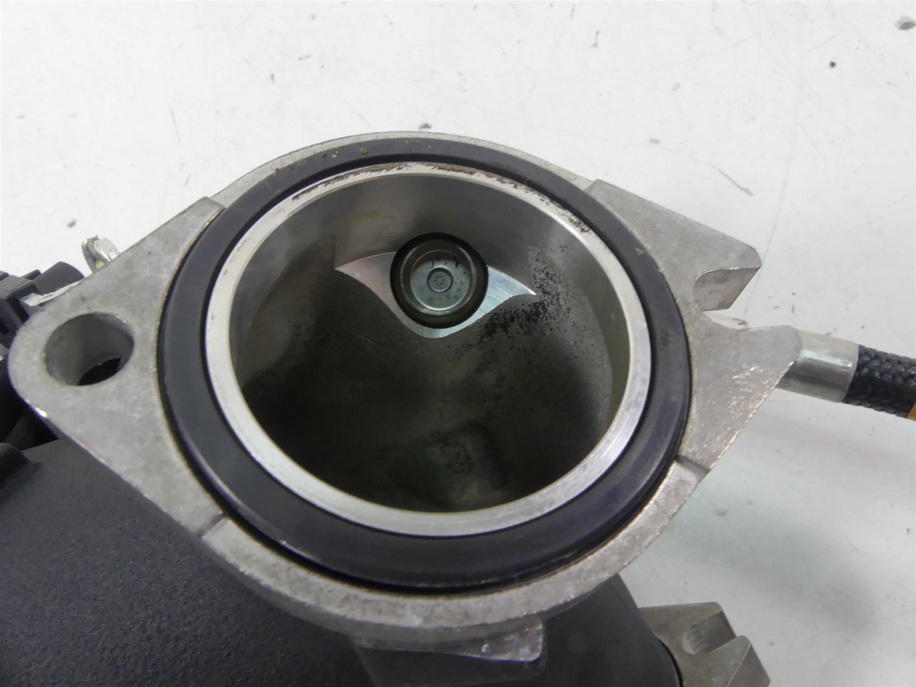 2014 Harley FXDL Dyna Low Rider Throttle Body Fuel Injectors 3K 27708-10 {{ shop.shopifyCountryName }} - Mototech271
