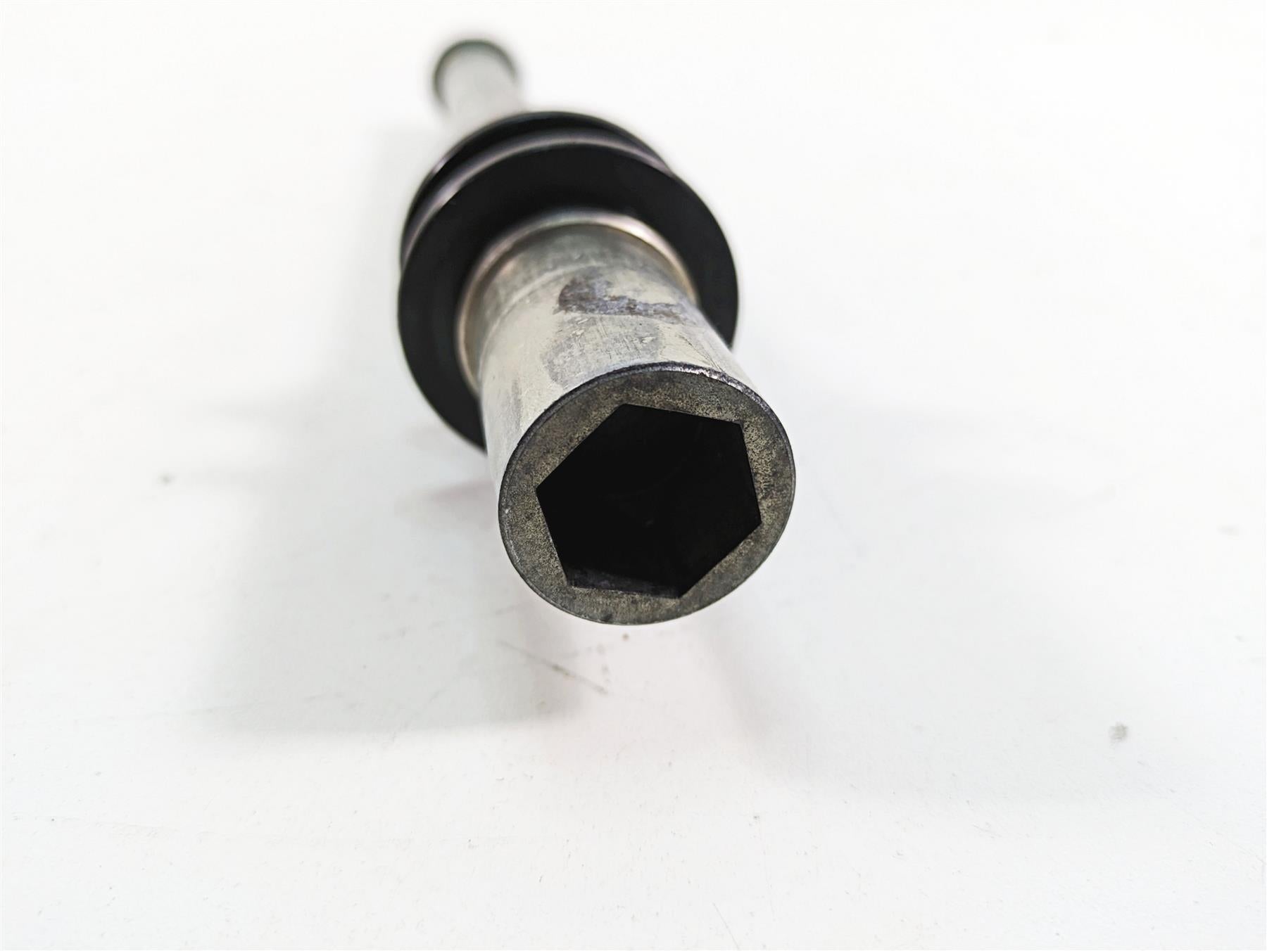 2007 Yamaha R1 YZFR1 22mm Front Axle Wheel Spindle 2C0-25181-00-00 {{ shop.shopifyCountryName }} - Mototech271