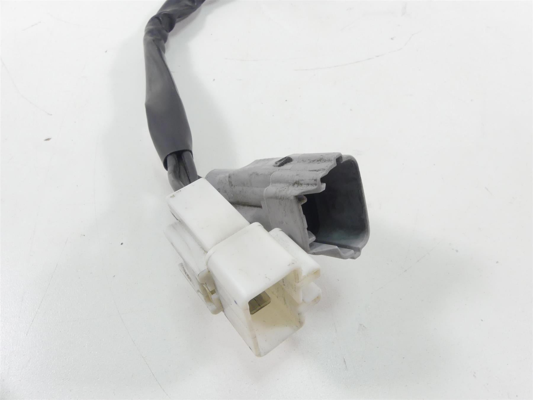 2020 Suzuki GSX1300 R Hayabusa Rectifier Voltage Regulator 32800-10G40 SH820AE {{ shop.shopifyCountryName }} - Mototech271
