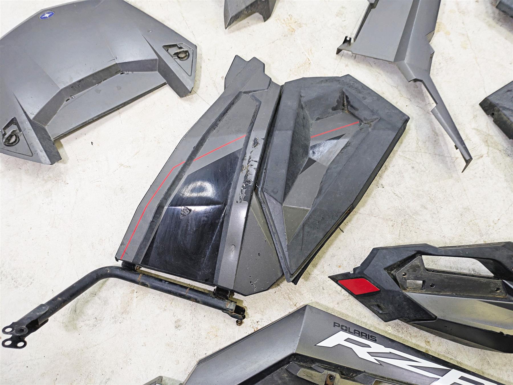 2019 Polaris RZR XP Turbo S Outer Exterior Plastic Cover Fairing Set 5450709 {{ shop.shopifyCountryName }} - Mototech271