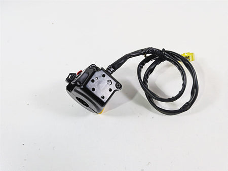 2014 Suzuki M109R VZR1800 Boulevard Left Hand Blinker Control Switch 37400-48GB0 {{ shop.shopifyCountryName }} - Mototech271