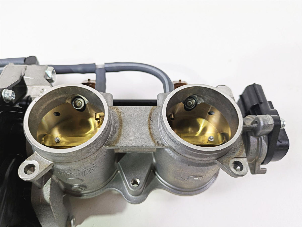 2023 Suzuki GSX1300 RR Hayabusa Mikuni Throttle Body Fuel Injectors 13405-10L10 {{ shop.shopifyCountryName }} - Mototech271