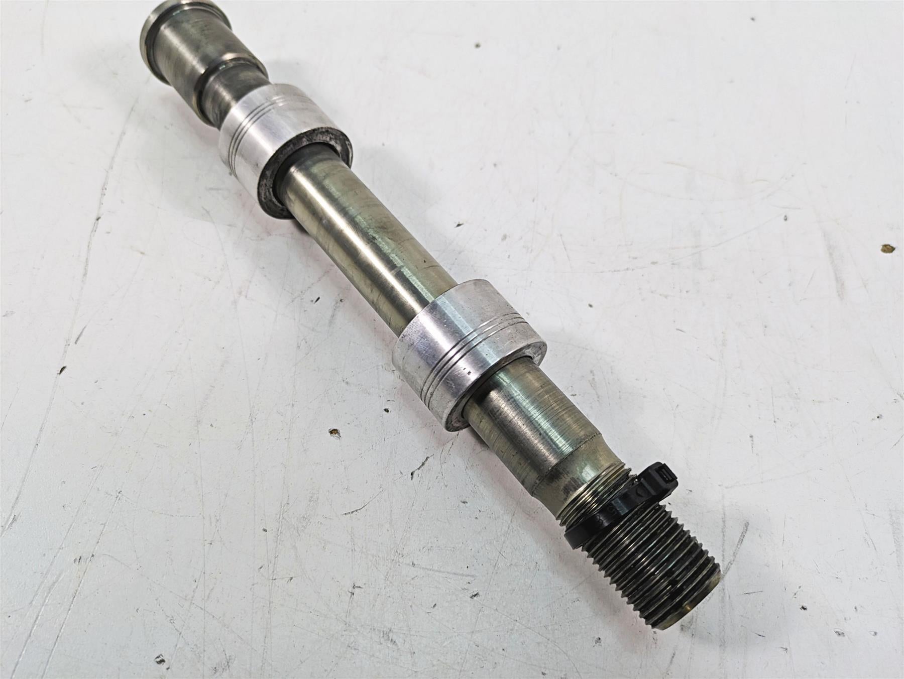 2020 Harley Softail FXBB Street Bob Front Wheel Spindle Axle 43000081 {{ shop.shopifyCountryName }} - Mototech271