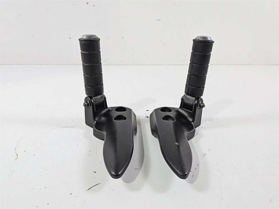 2008 Yamaha XV1900 Roadliner S Rear Passenger Footpeg Set 1D7-27430-00-00 {{ shop.shopifyCountryName }} - Mototech271