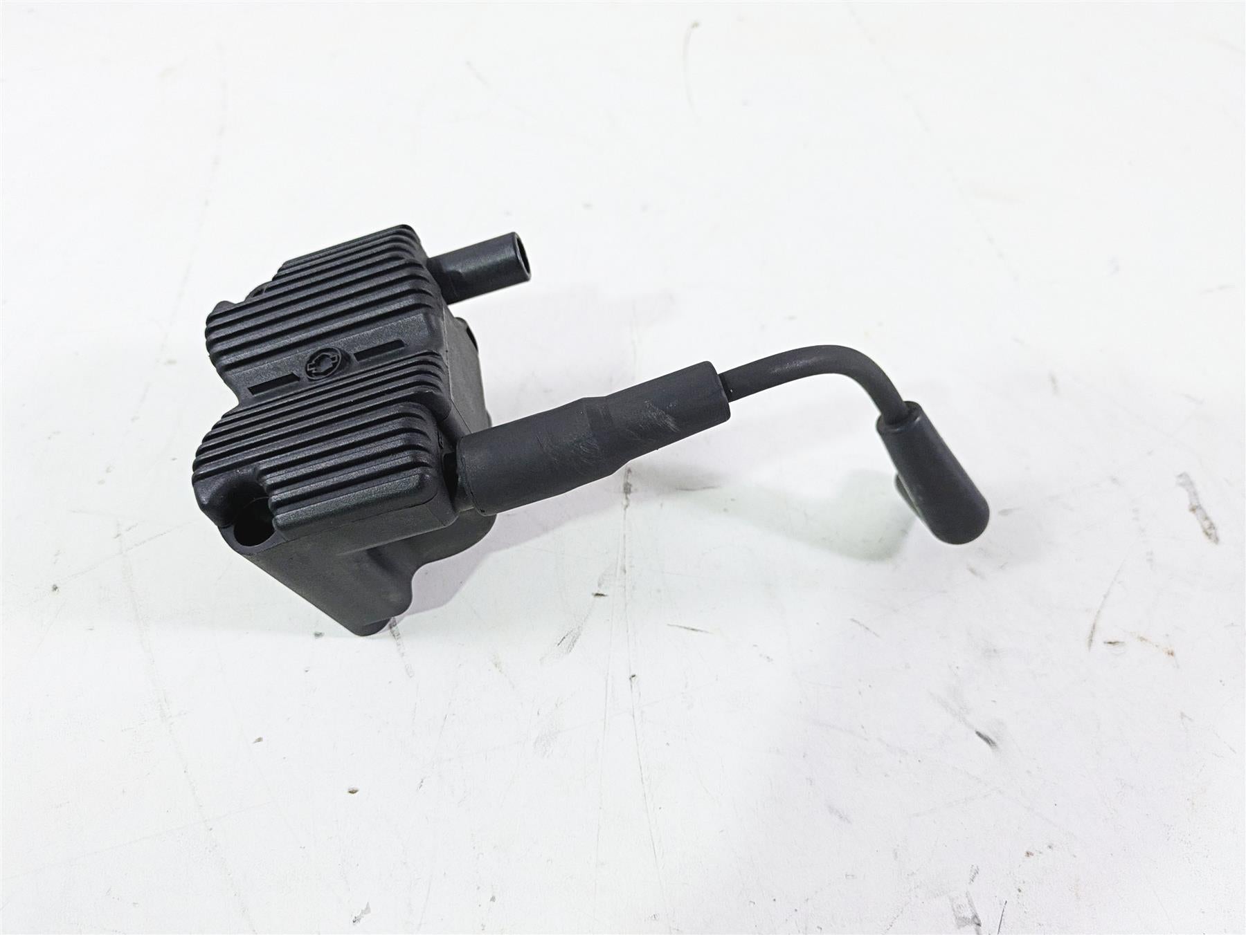 2004 Harley FLSTCI Softail Heritage Ignition Coil Wires Plug Set 31743-01 {{ shop.shopifyCountryName }} - Mototech271