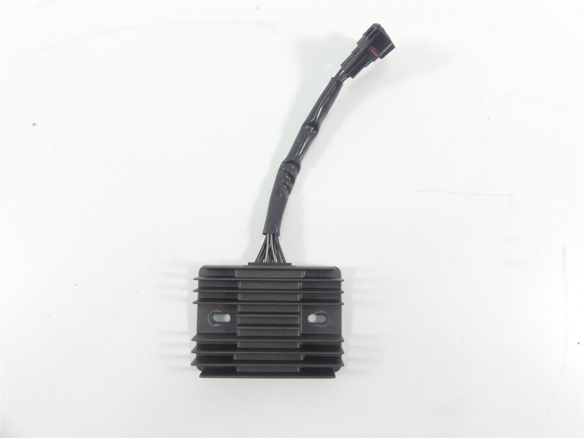 2022 Suzuki GSXR750 Rectifier Voltage Regulator 32800-47H00 SH811AA {{ shop.shopifyCountryName }} - Mototech271