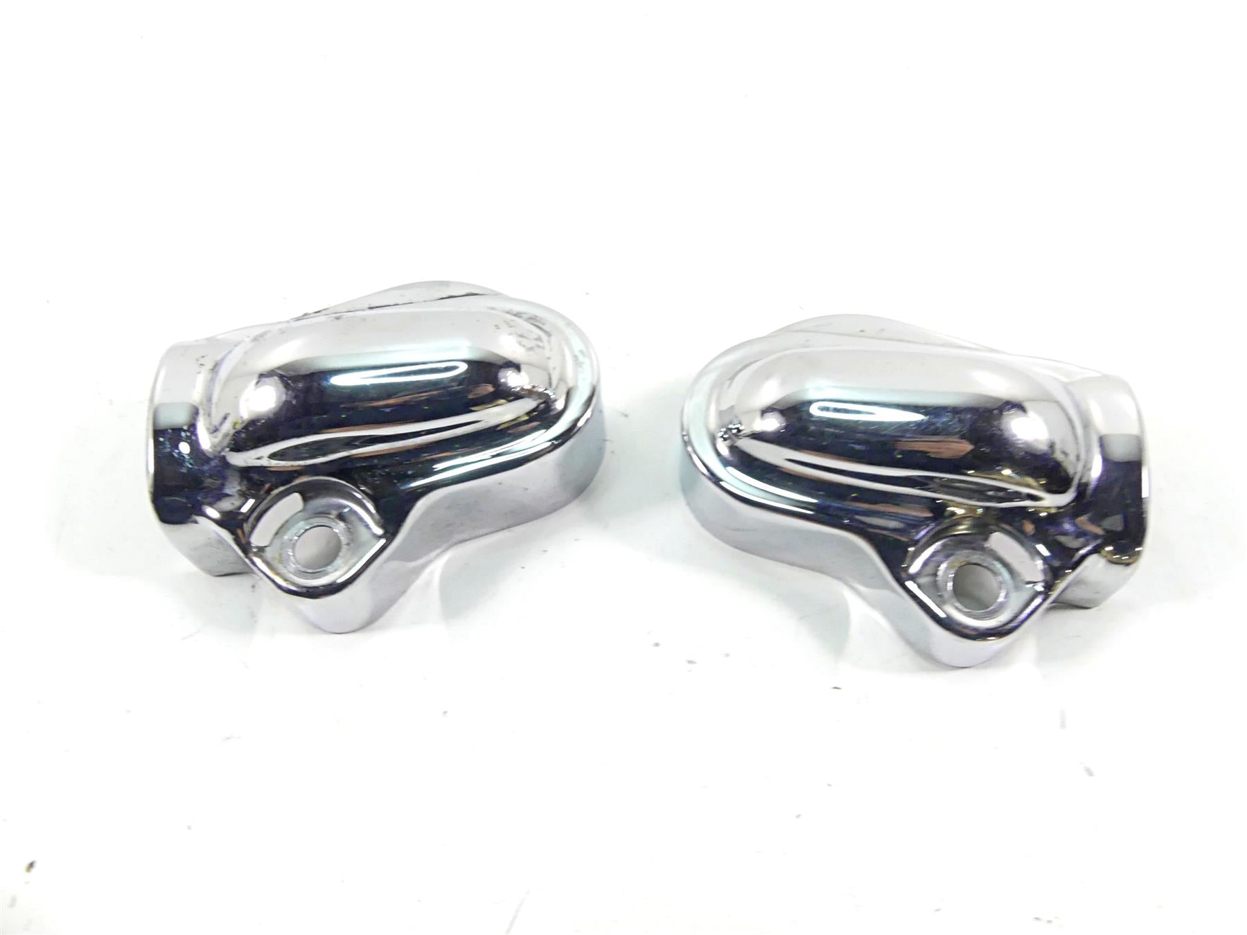 2005 Harley VRSCSE CVO V-Rod Rear Axle Swingarm Chrome Cover -Read 45621-02 {{ shop.shopifyCountryName }} - Mototech271