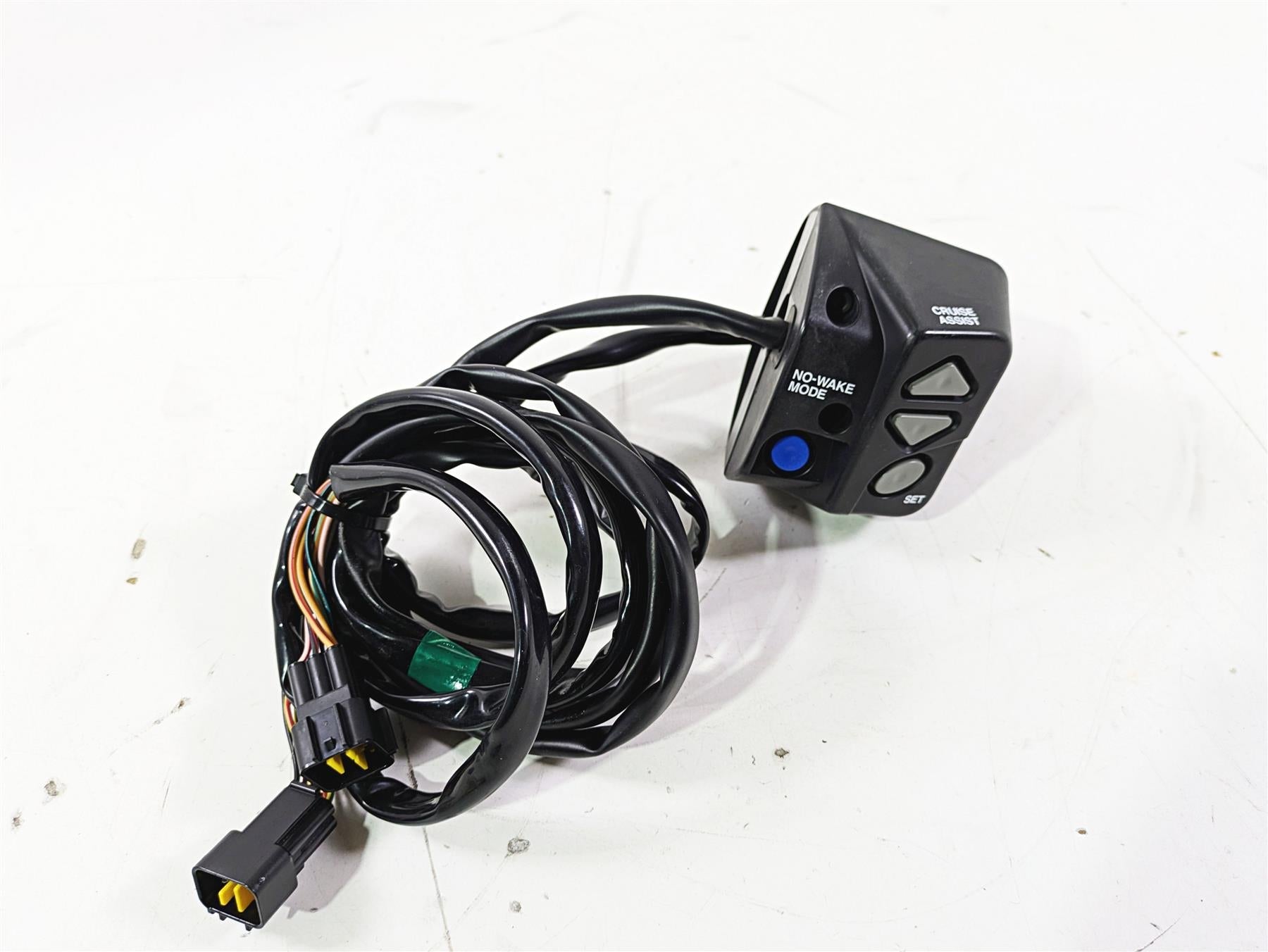 2020 Yamaha Waverunner VX1050 Deluxe Right Hand Control Switch 6CS-81860-00-00 {{ shop.shopifyCountryName }} - Mototech271