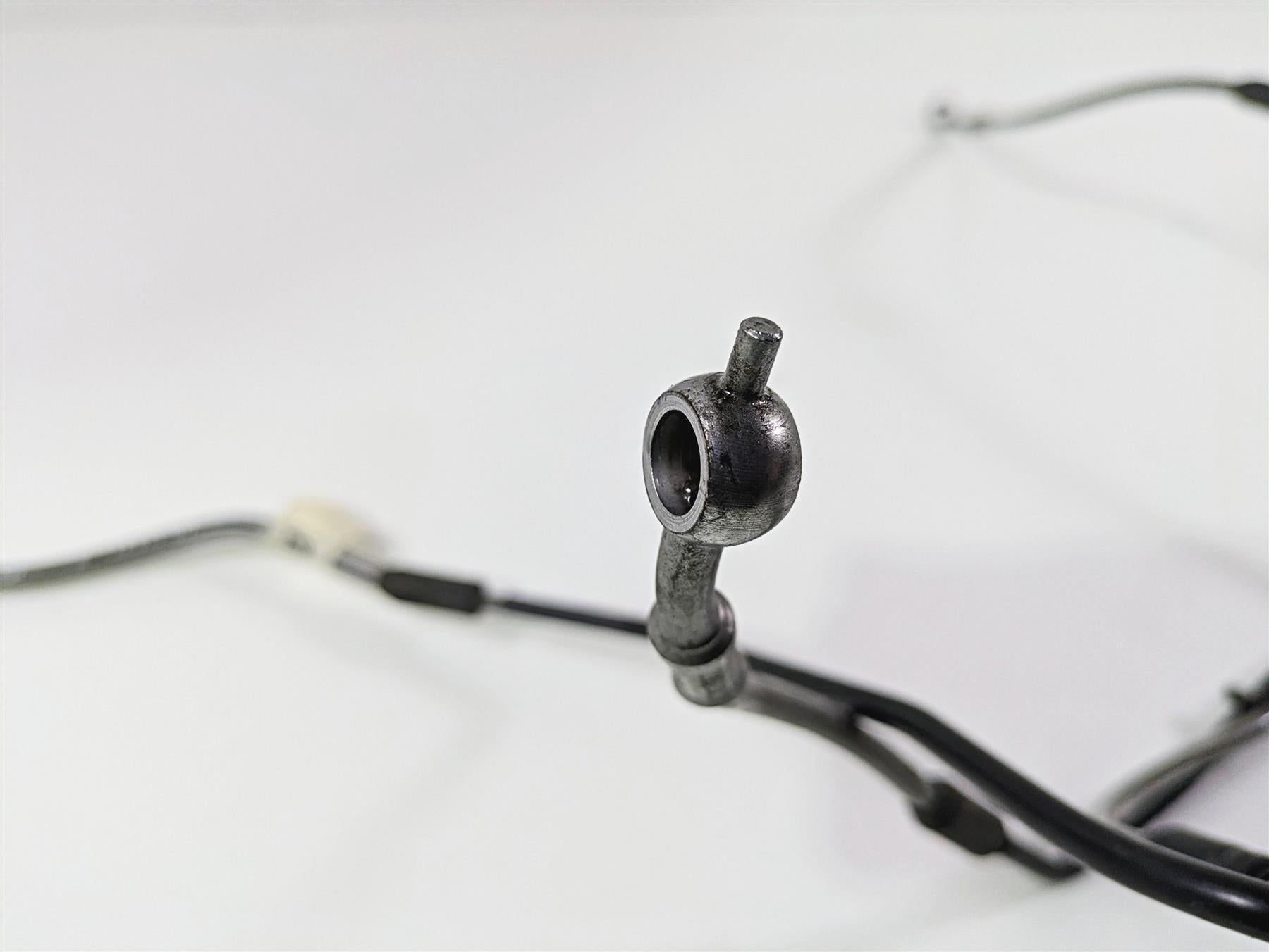 2019 BMW R1250RT K52 Rear Abs Brake Line Set 34328541830 {{ shop.shopifyCountryName }} - Mototech271