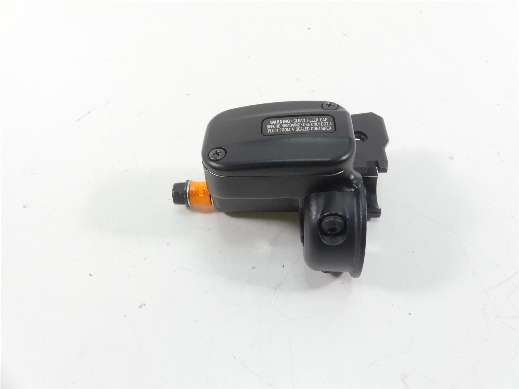 2018 Harley Softail FXFB Fat Bob Front Brake Master Cylinder 5/8" 41700492 {{ shop.shopifyCountryName }} - Mototech271
