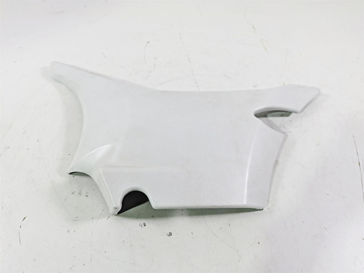 2018 Indian Chieftain Limited Left Upper Side Cover Fairing White Pearl 5450242 {{ shop.shopifyCountryName }} - Mototech271