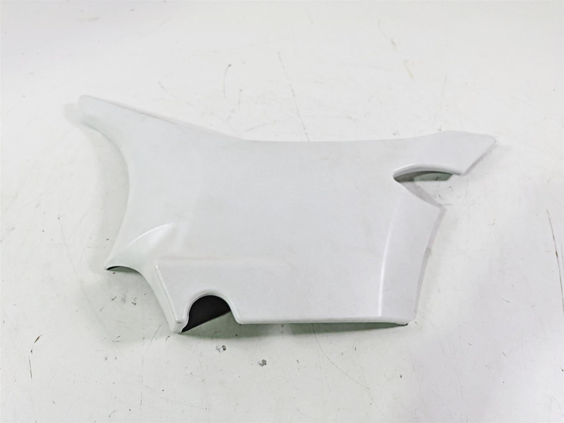 2018 Indian Chieftain Limited Left Upper Side Cover Fairing White Pearl 5450242