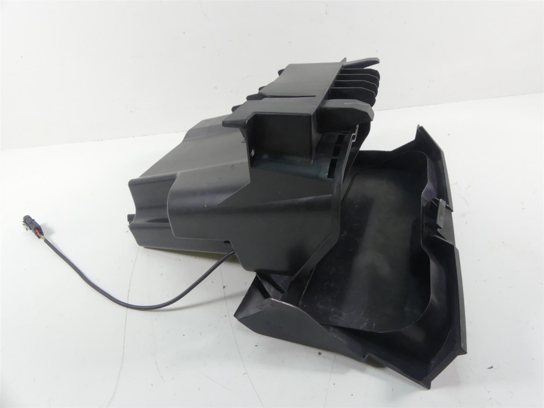 2020 Can-Am Commander 1000R XT Glove Storage Compartment Box 707900046 {{ shop.shopifyCountryName }} - Mototech271