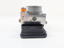 Load image into Gallery viewer, 2016 BMW R1200 GS K50 Abs Brake Pump Module 34518566956
