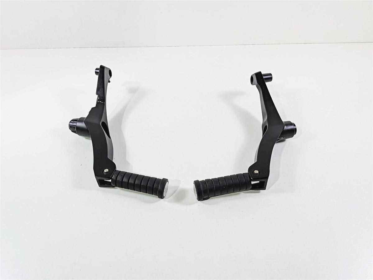 2016 Victory Cross Country Rear Passenger Footpeg Set 5136384 5136385 {{ shop.shopifyCountryName }} - Mototech271