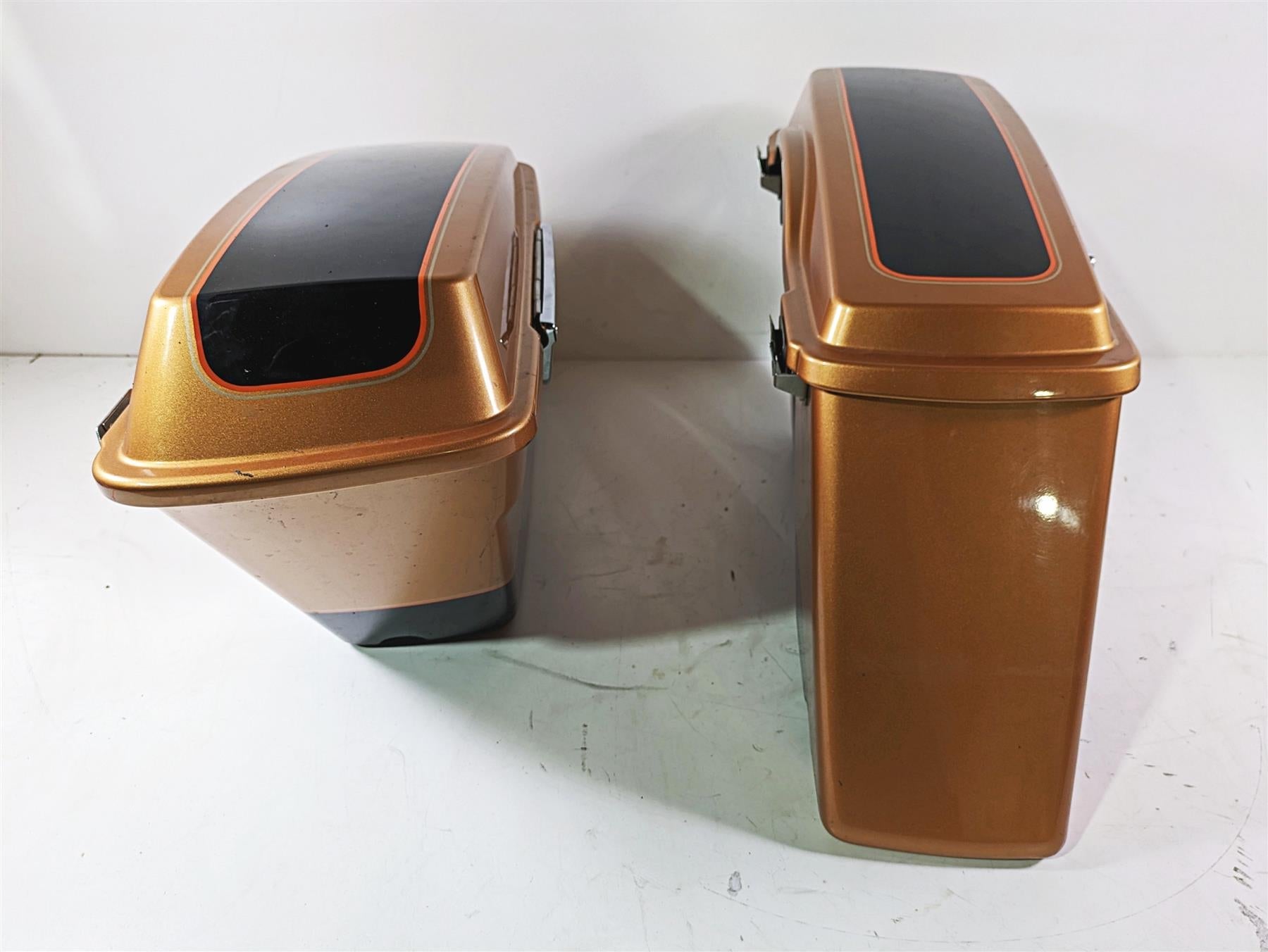 2008 Harley Touring FLHTCU E-Glide 105TH Saddlebag Saddle Bag Set 90752-93 {{ shop.shopifyCountryName }} - Mototech271