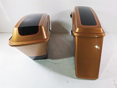 2008 Harley Touring FLHTCU E-Glide 105TH Saddlebag Saddle Bag Set 90752-93 {{ shop.shopifyCountryName }} - Mototech271