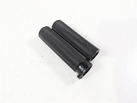 2010 Harley VRSCF Muscle Rod Arlen Ness Hand Grip Set {{ shop.shopifyCountryName }} - Mototech271