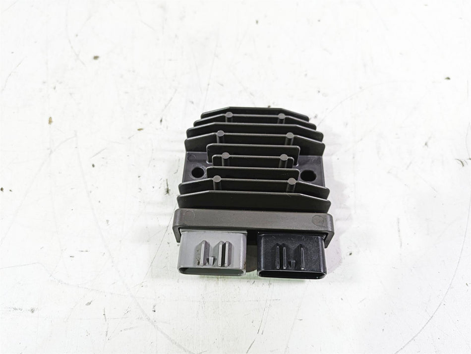 2017 BMW S1000R K47 Rectifier Voltage Regulator FH020CA 12317718422 {{ shop.shopifyCountryName }} - Mototech271