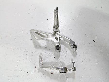 2017 BMW S1000R K47 Left Rider Footpeg & Shifter Shift Lever 46718562397 8562402 {{ shop.shopifyCountryName }} - Mototech271