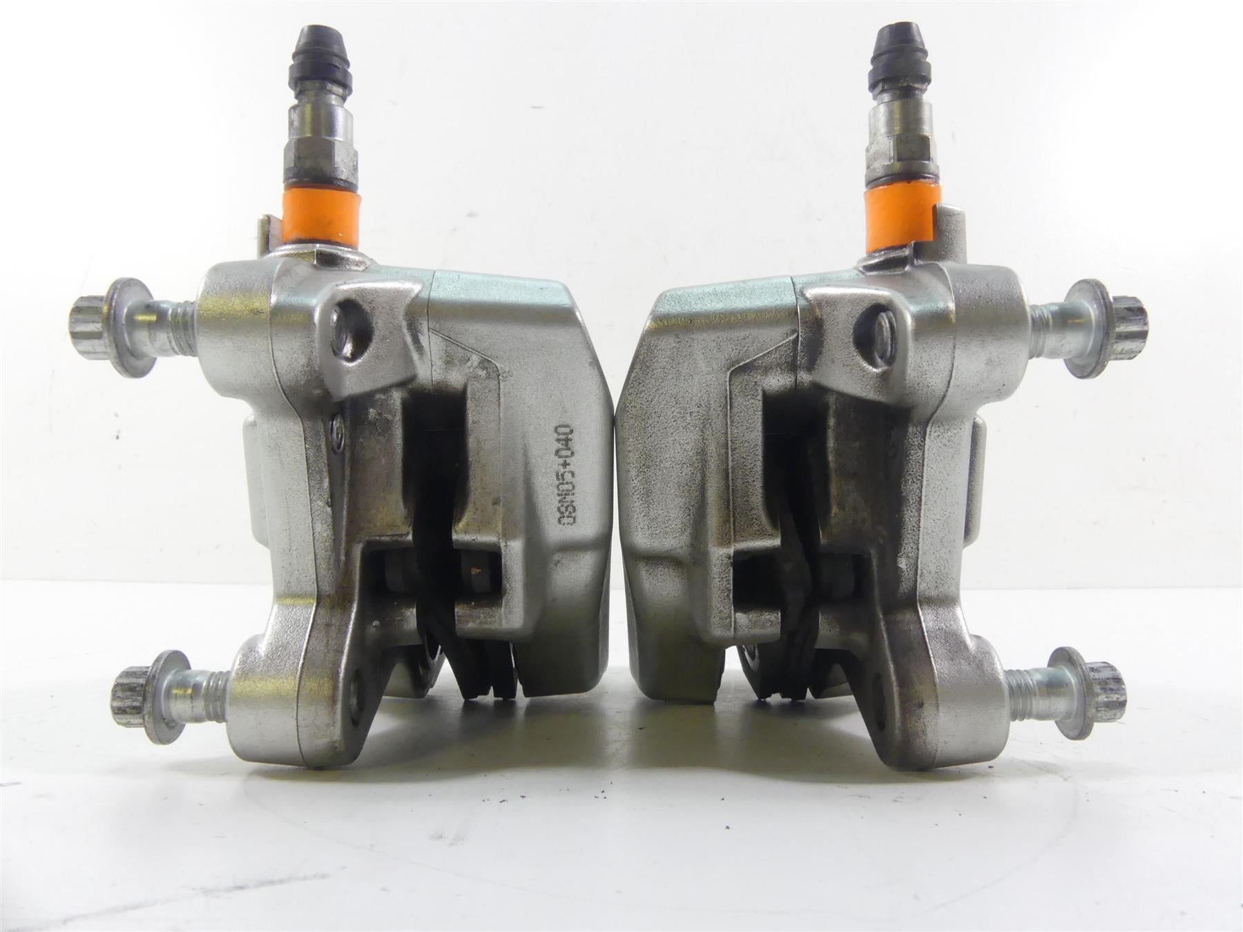 2009 Harley FLHTCU SE4 CVO E-Glide Front Brake Caliper Set 42938-08 42939-08 {{ shop.shopifyCountryName }} - Mototech271