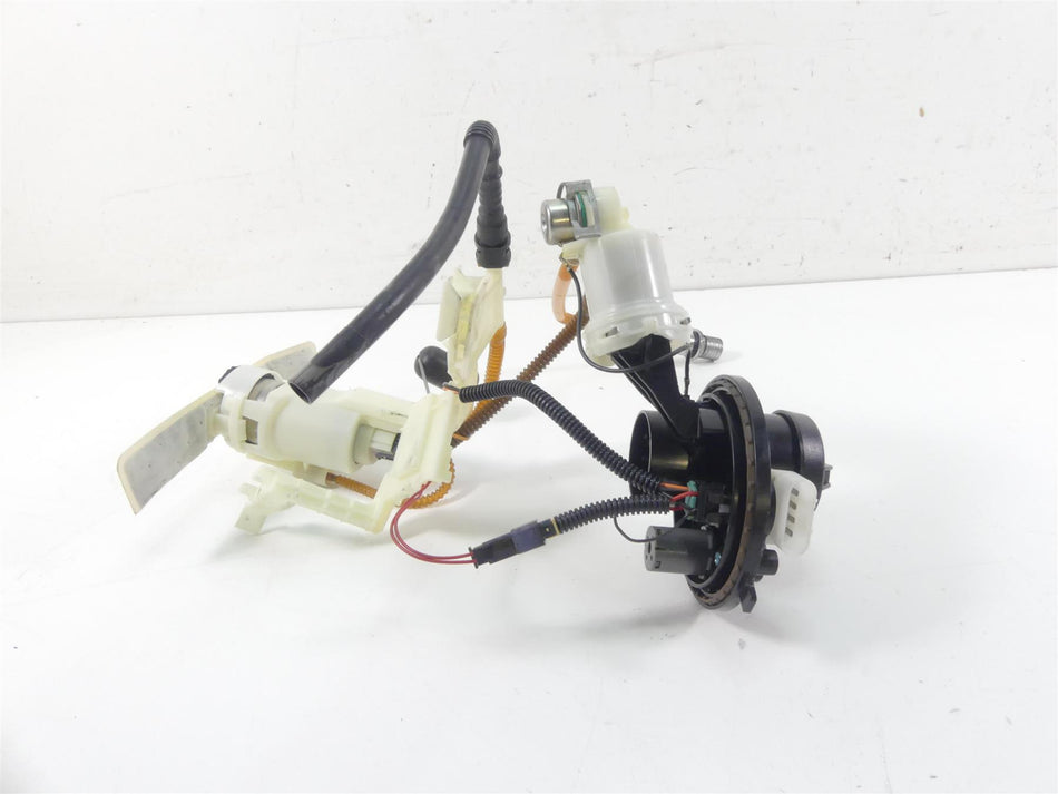 2013 Harley Touring FLTRX Road Glide Fuel Gas Petrol Pump - Tested 62908-08 {{ shop.shopifyCountryName }} - Mototech271