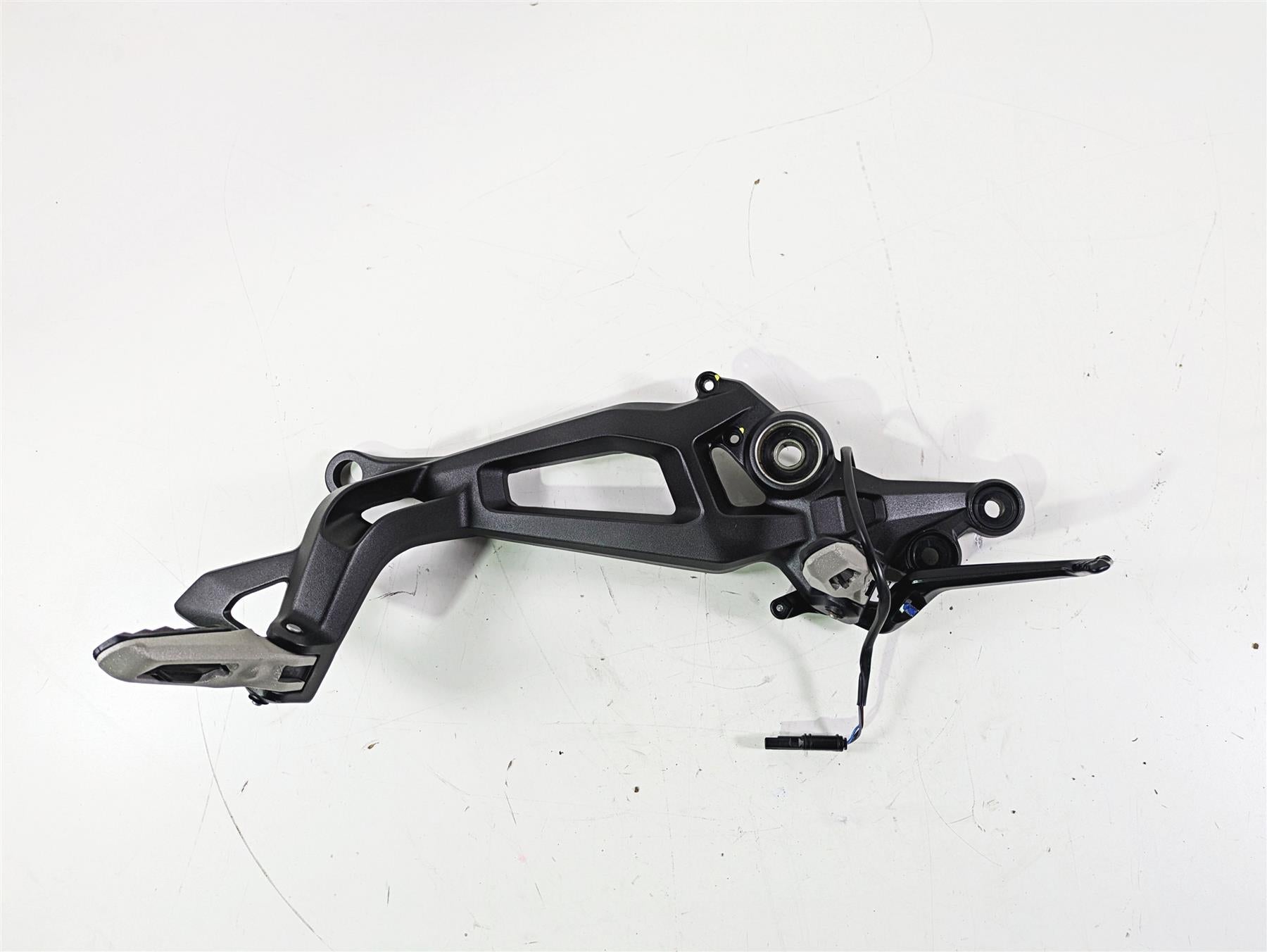 2023 Ducati Monster 937 SP Right Foot Peg Set & Brake Pedal 82414041BA 45721162AA {{ shop.shopifyCountryName }} - Mototech271