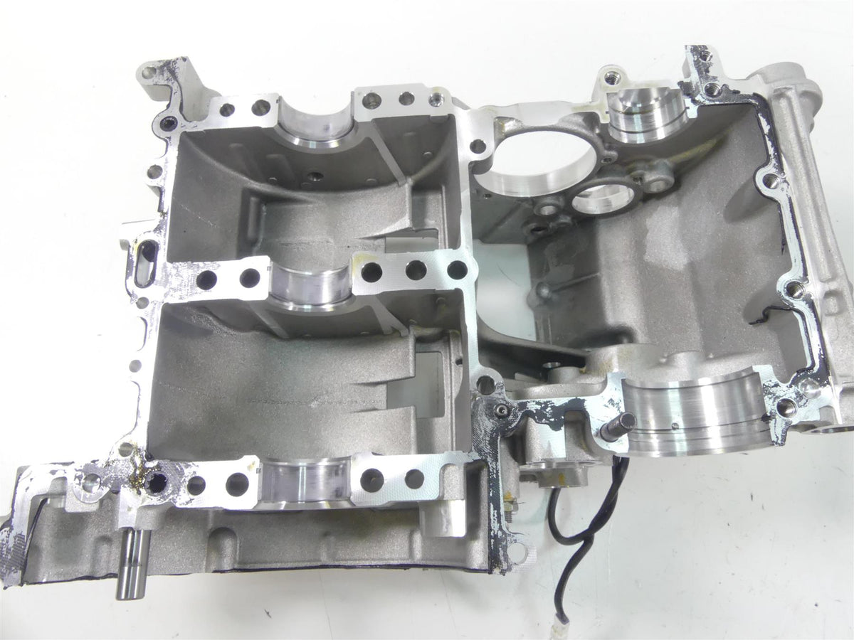 2018 Ducati Panigale 1100 V4 S Engine Motor Crank Case Crankcase 22513343C {{ shop.shopifyCountryName }} - Mototech271