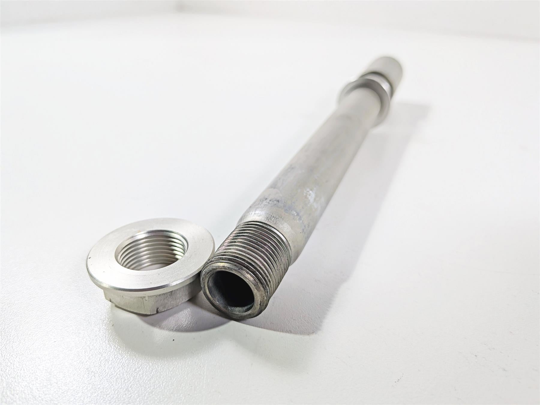 2024 Suzuki GSXR600 Front Axle Wheel Spindle 54711-14J00 {{ shop.shopifyCountryName }} - Mototech271