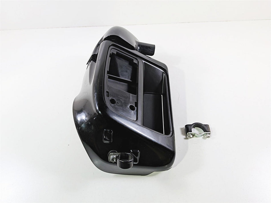 2018 Harley FLHTCU Touring Electra Glide Right Lower Leg Fairing Set 57100113-Mototech271