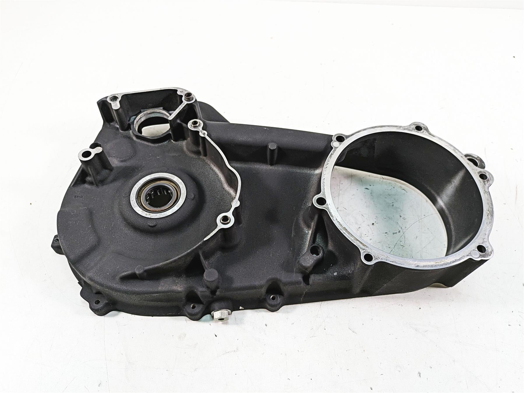 2008 Harley FLHTCU Electra Glide Inner Primary Drive Clutch Cover 60677-07A {{ shop.shopifyCountryName }} - Mototech271