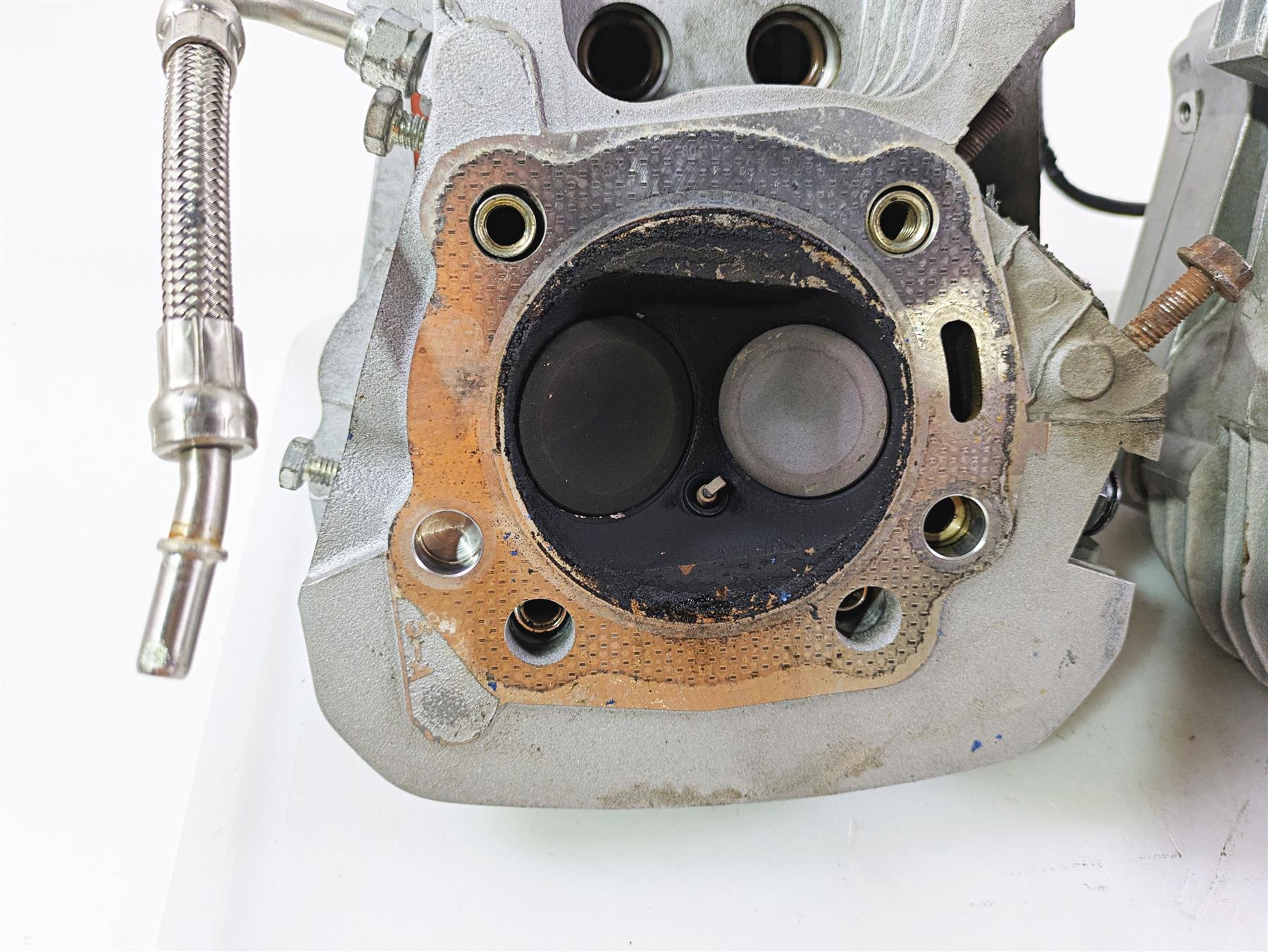 2009 Harley XR1200 Sportster Cylinderhead Cylinder Head Set 17524-08 17523-08 {{ shop.shopifyCountryName }} - Mototech271