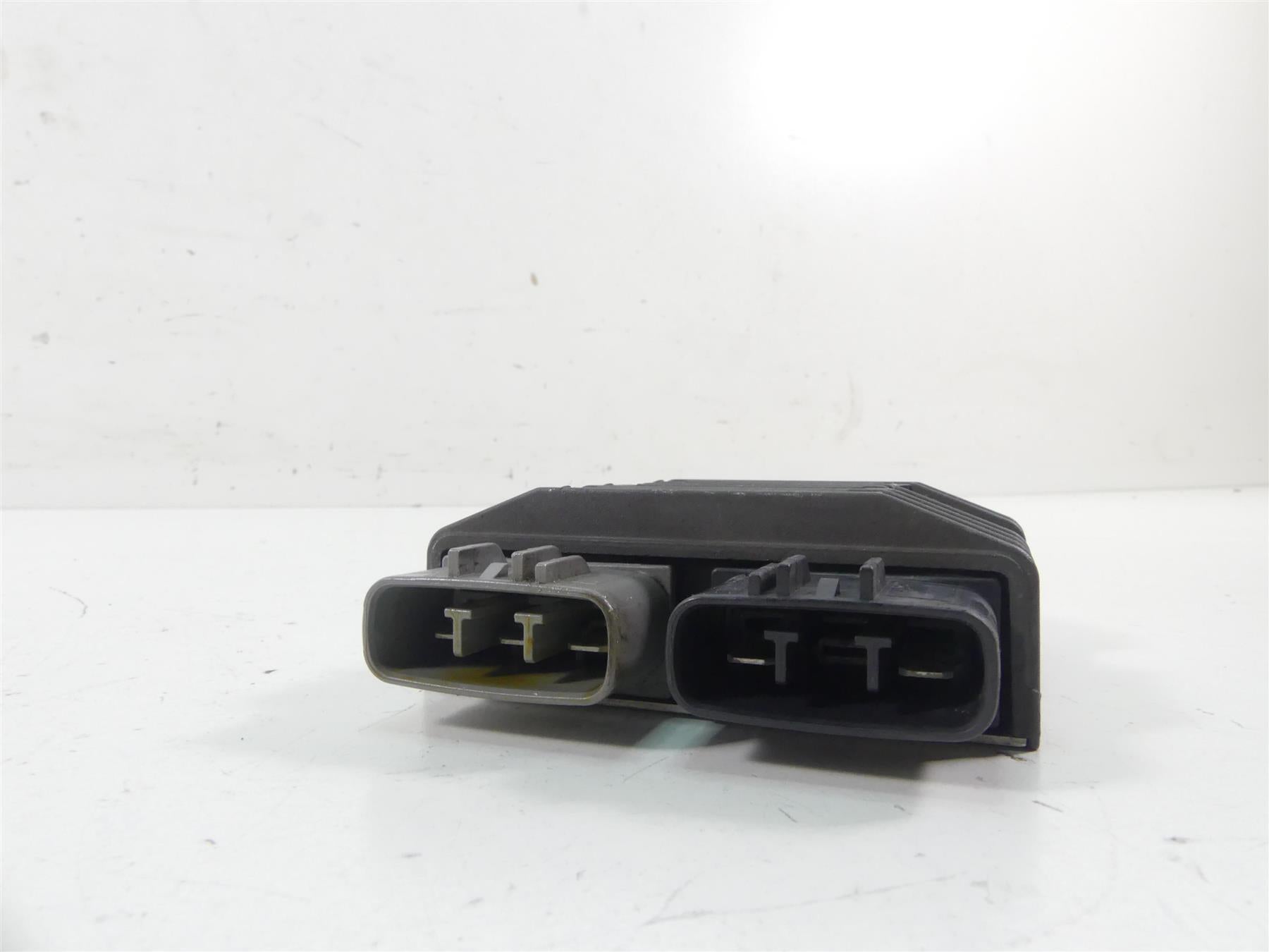 2012 BMW S1000RR K46 Rectifier Voltage Regulator FH012DA 12317718422 {{ shop.shopifyCountryName }} - Mototech271