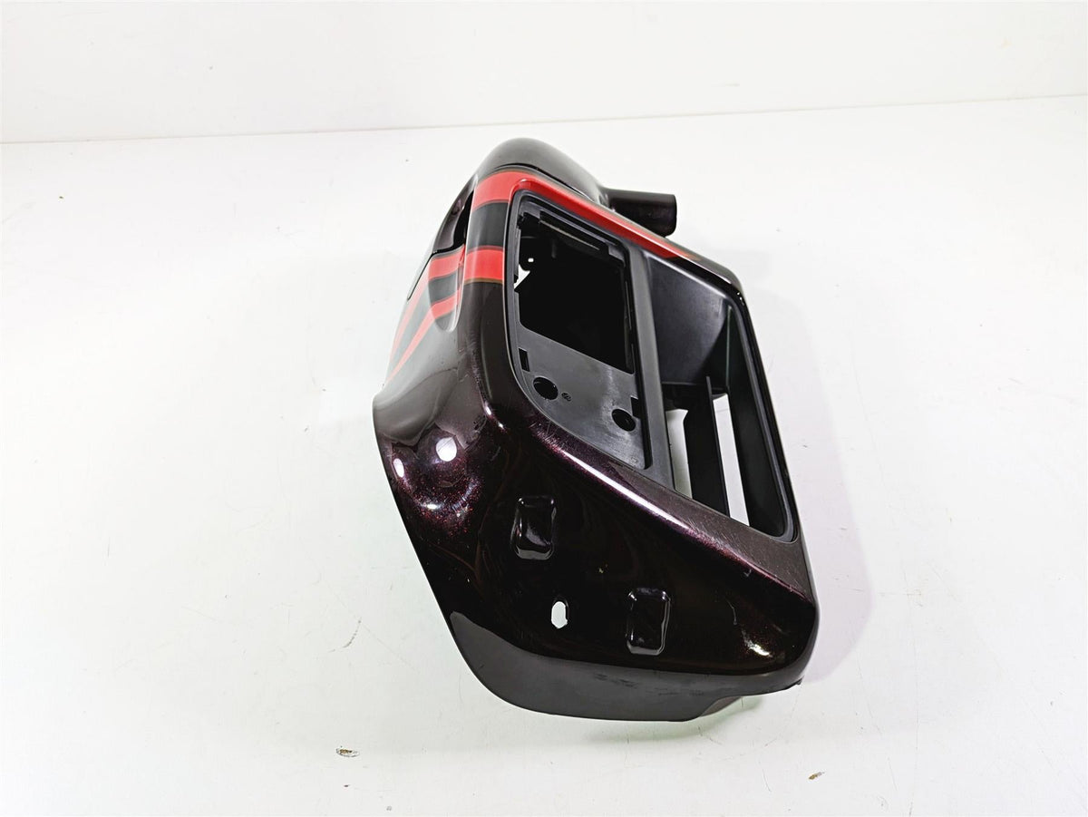 2017 Harley Touring FLHTKSE CVO E-Glide Right Lower Leg Fairing Cover 57100114 {{ shop.shopifyCountryName }} - Mototech271