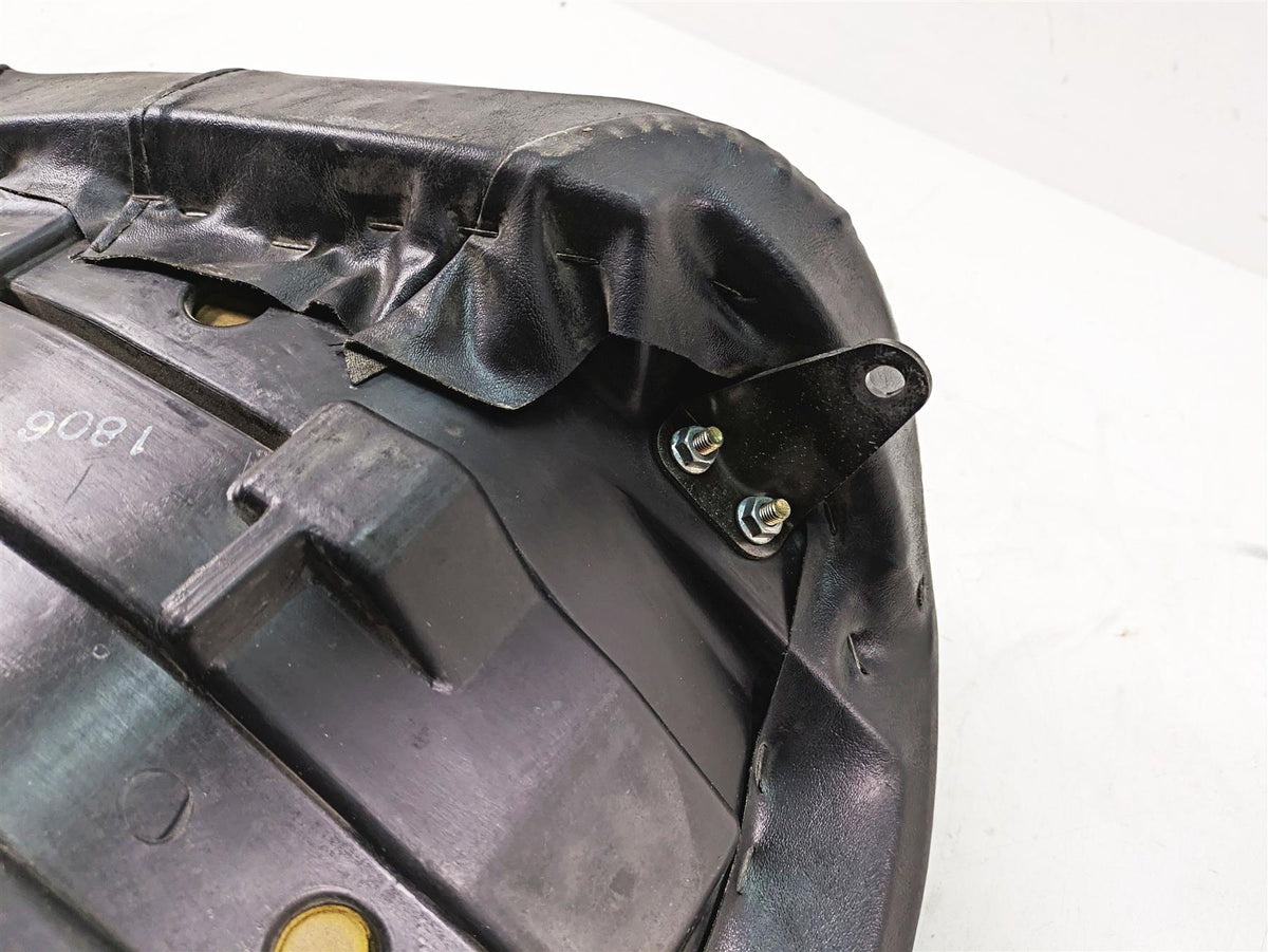 1997 Kawasaki VN1500 Vulcan Front Rider Seat Saddle - No Tears 53001-1806 {{ shop.shopifyCountryName }} - Mototech271