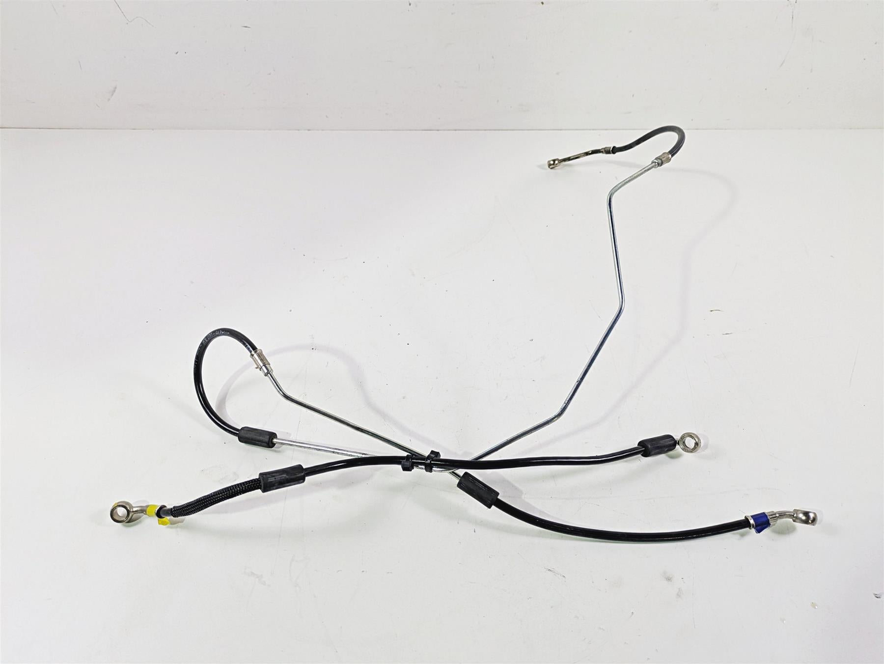 2022 Ducati Streetfighter V2 Rear Abs Brake Line Hose Set 61911762A 61911752A {{ shop.shopifyCountryName }} - Mototech271