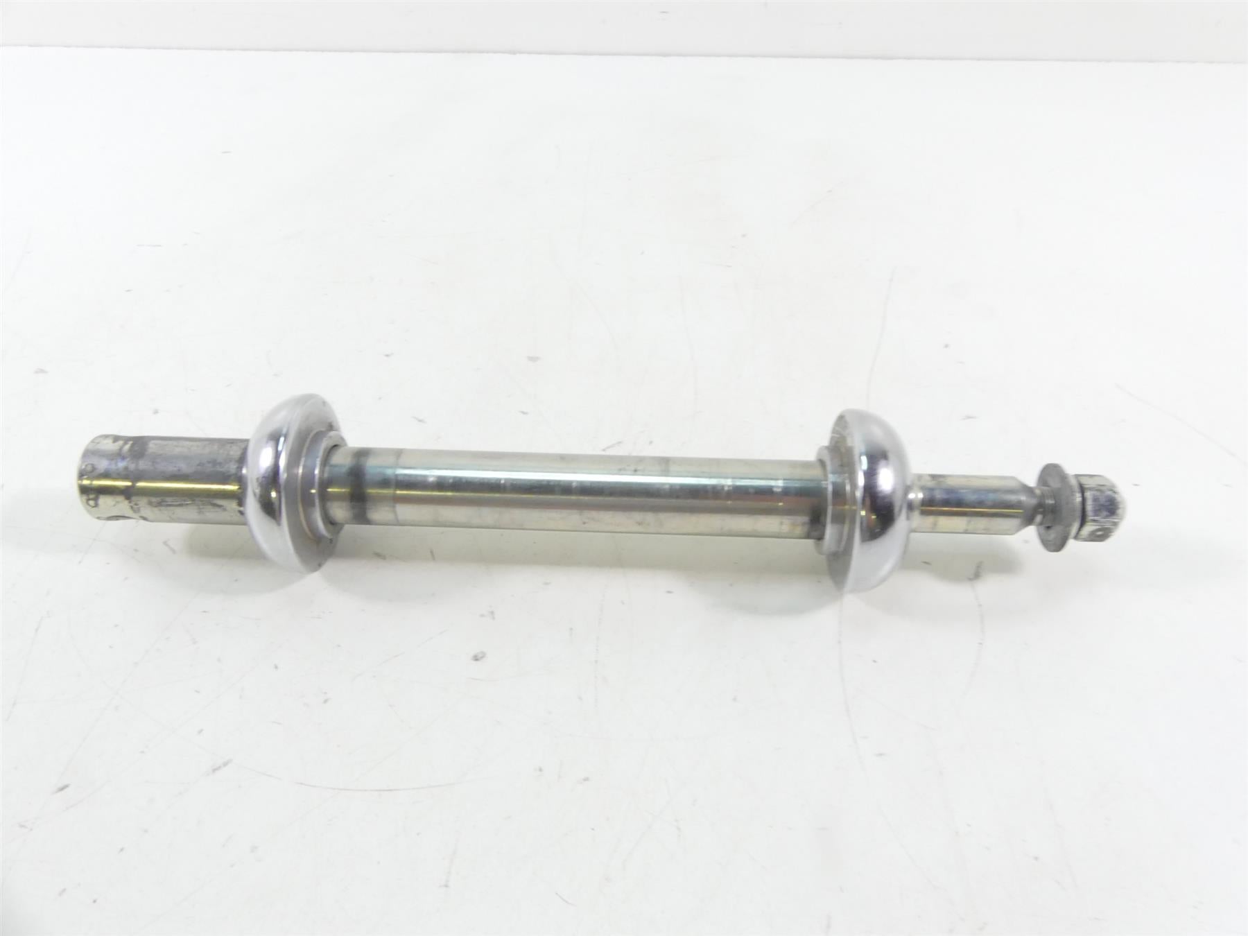2007 Harley Touring FLHTCU SE CVO Electra Glide Front Axle Spindle 43364-00 {{ shop.shopifyCountryName }} - Mototech271