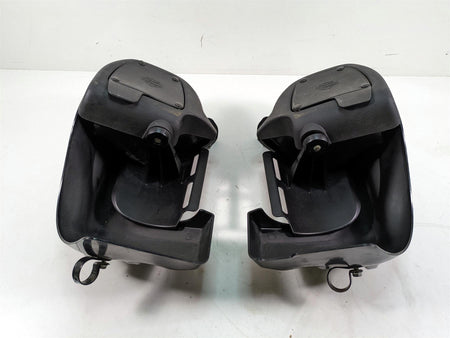 2006 Harley Touring FLHTCUI Electra Glide Lower Leg Fairing Cover Set 58817-05A {{ shop.shopifyCountryName }} - Mototech271