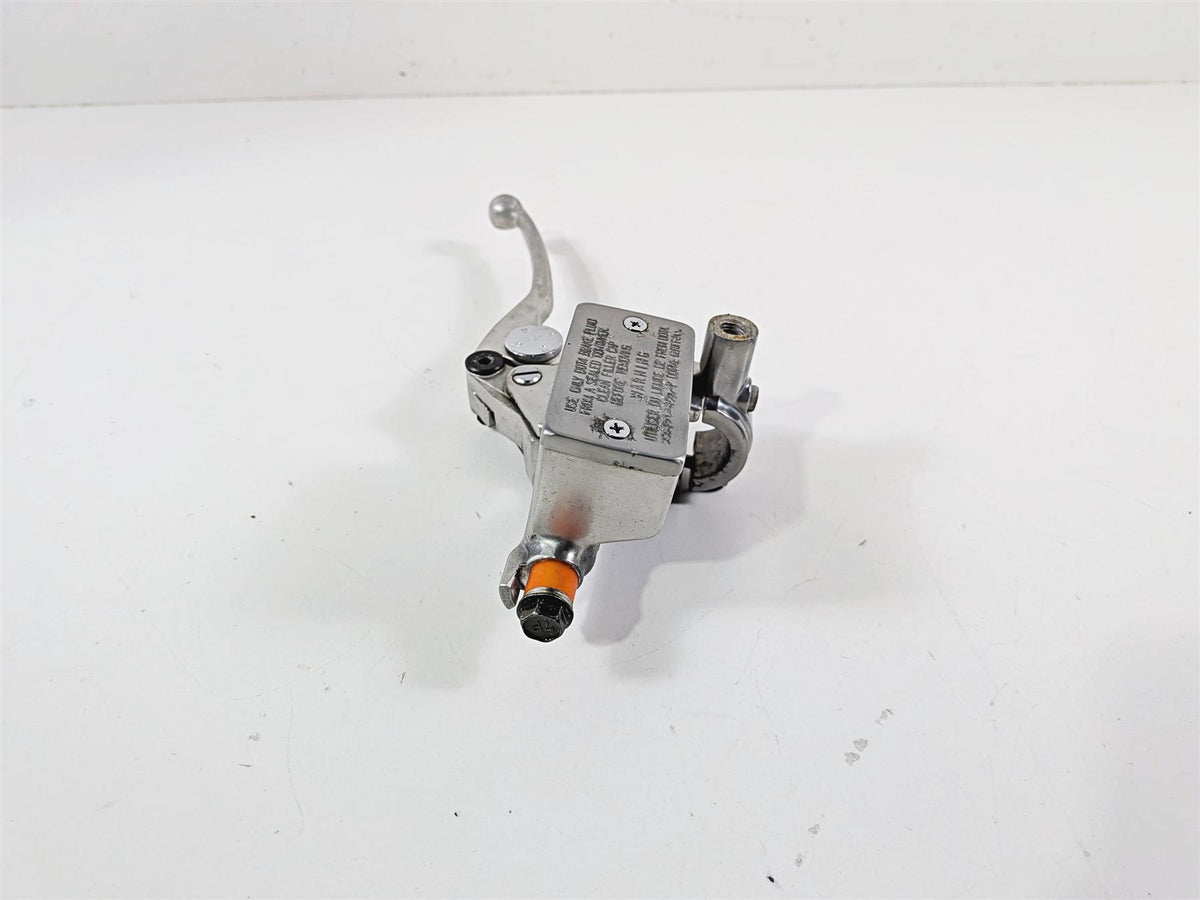 2006 Suzuki C90 VL1500T Boulevard Front Brake Master Cylinder 5/8 59600-10F40 {{ shop.shopifyCountryName }} - Mototech271