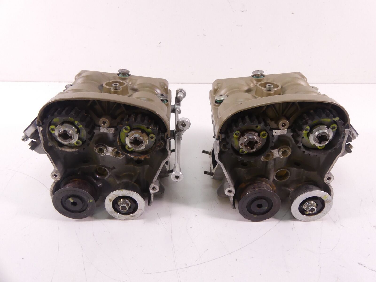 2008 Ducati 1098 S Rear Front Cylinder Head Vertical Horizontal Set 30122393B {{ shop.shopifyCountryName }} - Mototech271