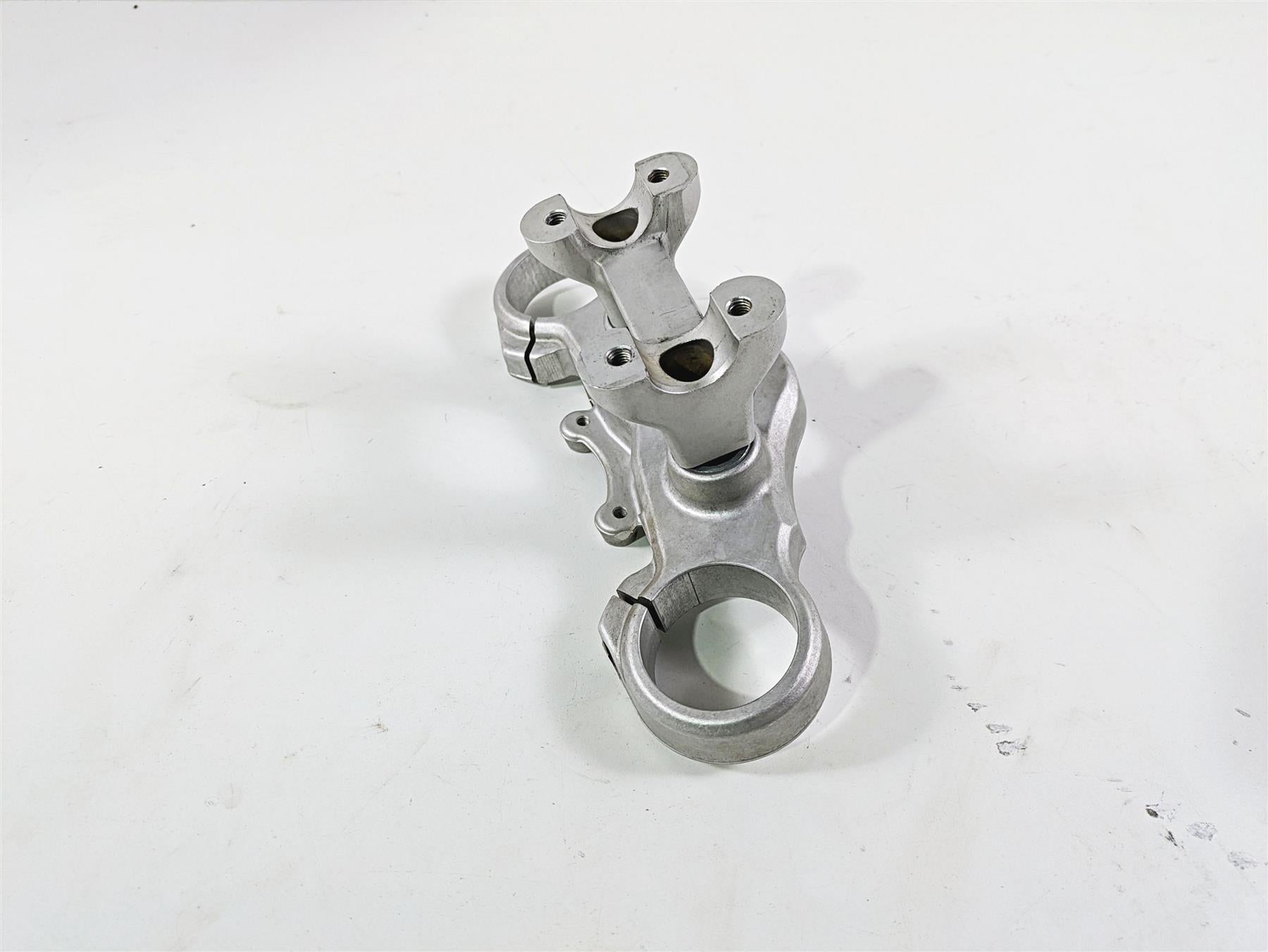 2009 Ducati Multistrada 1100 S Upper Triple Tree Steering Clamp 34110371C {{ shop.shopifyCountryName }} - Mototech271