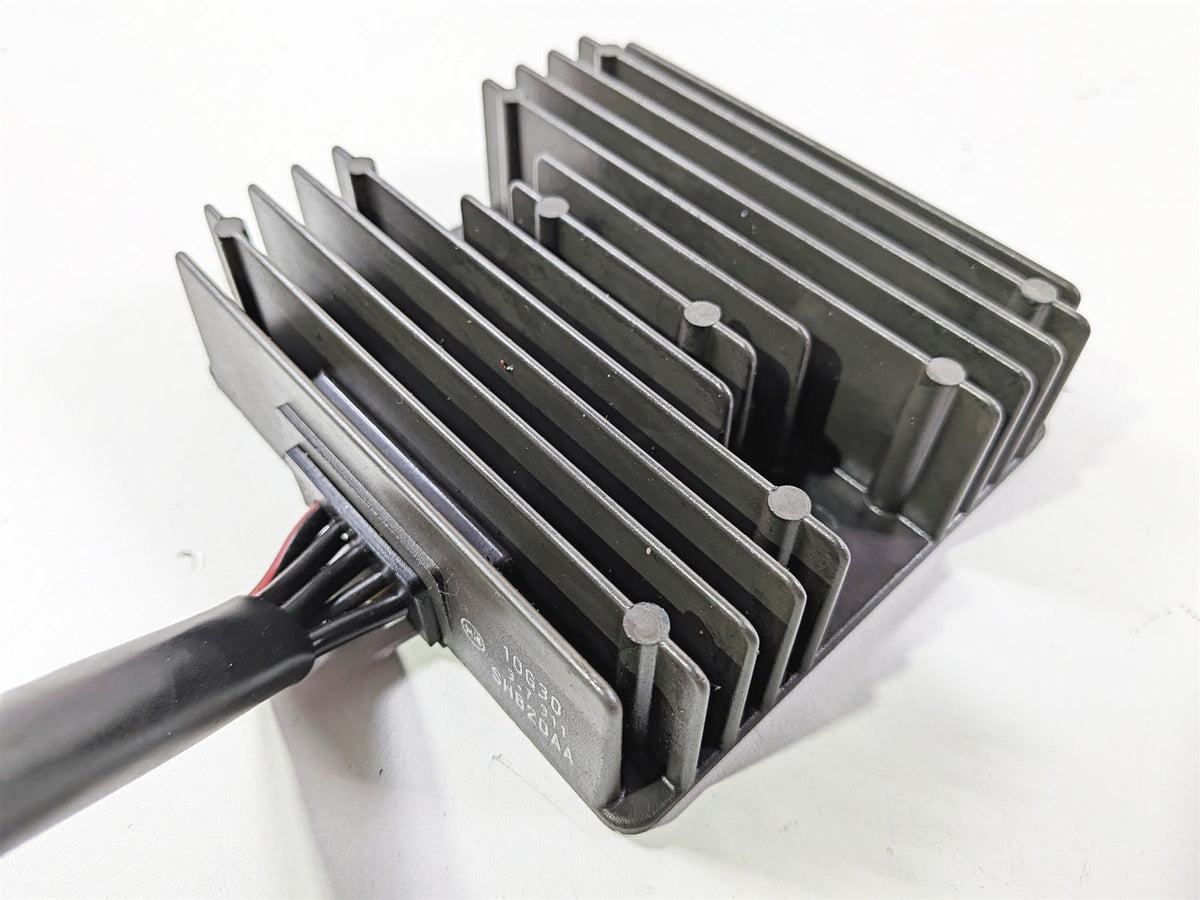 2014 Suzuki M109R VZR1800 Boulevard Rectifier Voltage Regulator 32800-10G30 {{ shop.shopifyCountryName }} - Mototech271
