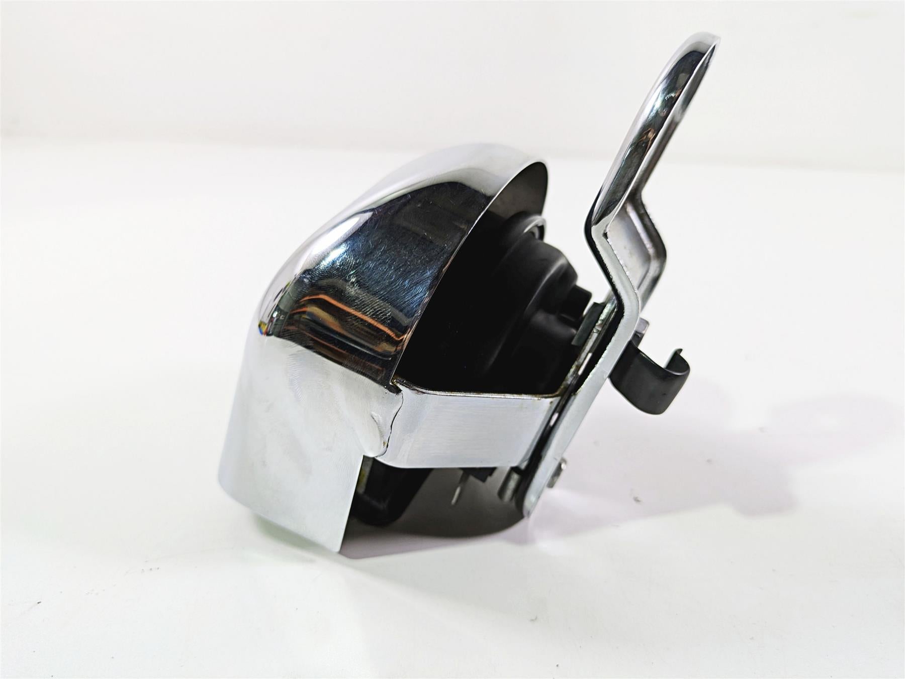 2017 Harley Dyna FXDB Street Bob Horn With Cover 61300478A {{ shop.shopifyCountryName }} - Mototech271
