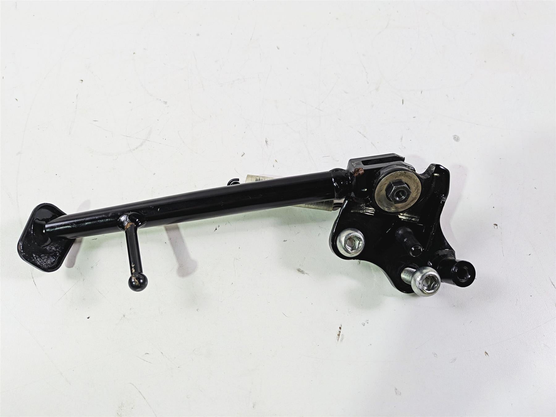 2025 Honda CBR600RR Side Kickstand Kick Stand 50530-MFJ-D00 {{ shop.shopifyCountryName }} - Mototech271