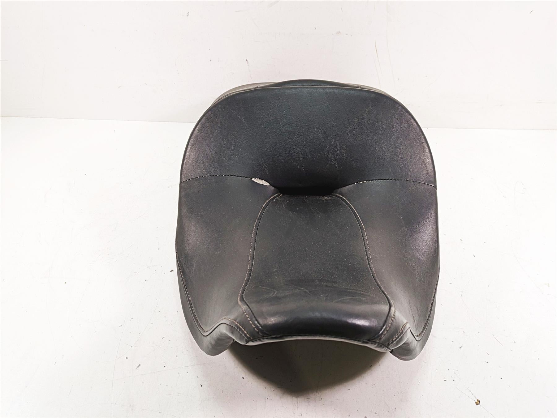 2008 Harley FLHTCU Electra Glide Rider Driver Seat Saddle - Read 52164-08B {{ shop.shopifyCountryName }} - Mototech271
