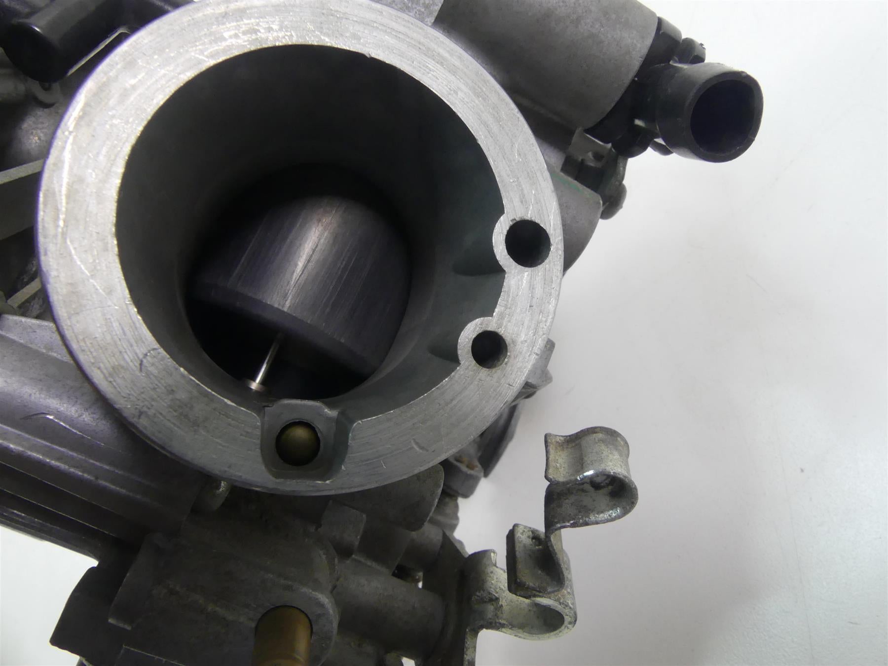 2007 Honda VT1100 C Shadow Spirit Carburetor Carburator Carb Set 16102-MAA-B21 {{ shop.shopifyCountryName }} - Mototech271