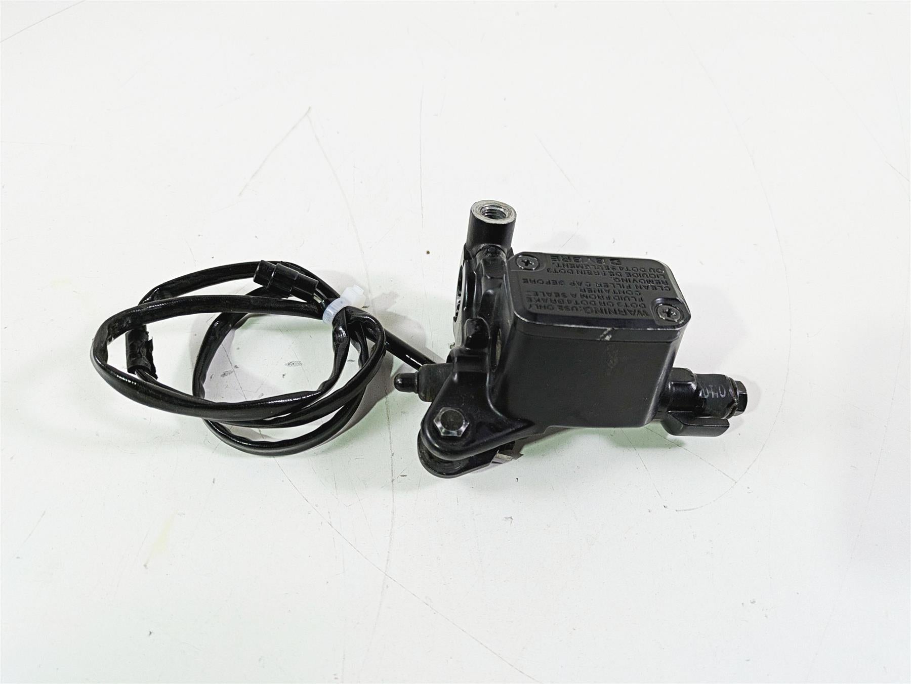 2019 BMW G310GS K02 Bybre Front Brake Master Cylinder 32721539562 {{ shop.shopifyCountryName }} - Mototech271