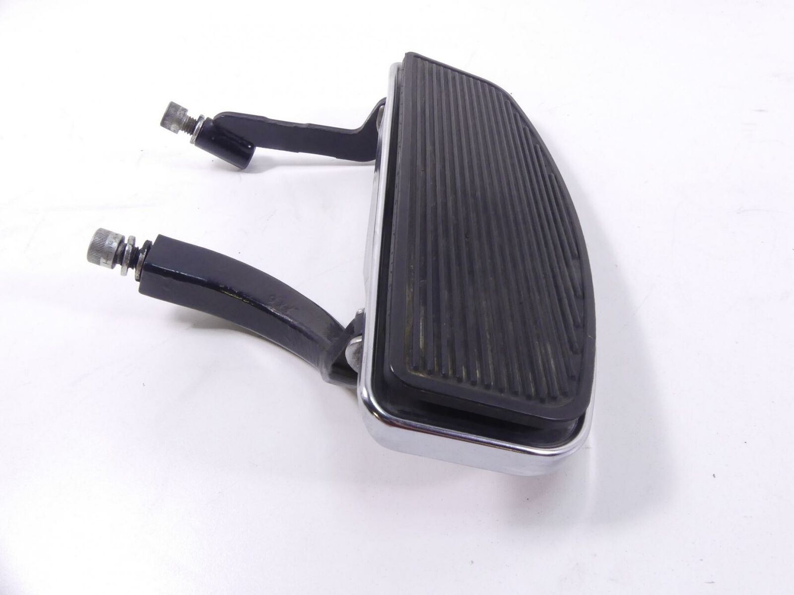 2006 Harley Touring FLHTCUI Electra Glide Rider Right Floor Board 50518-83B {{ shop.shopifyCountryName }} - Mototech271