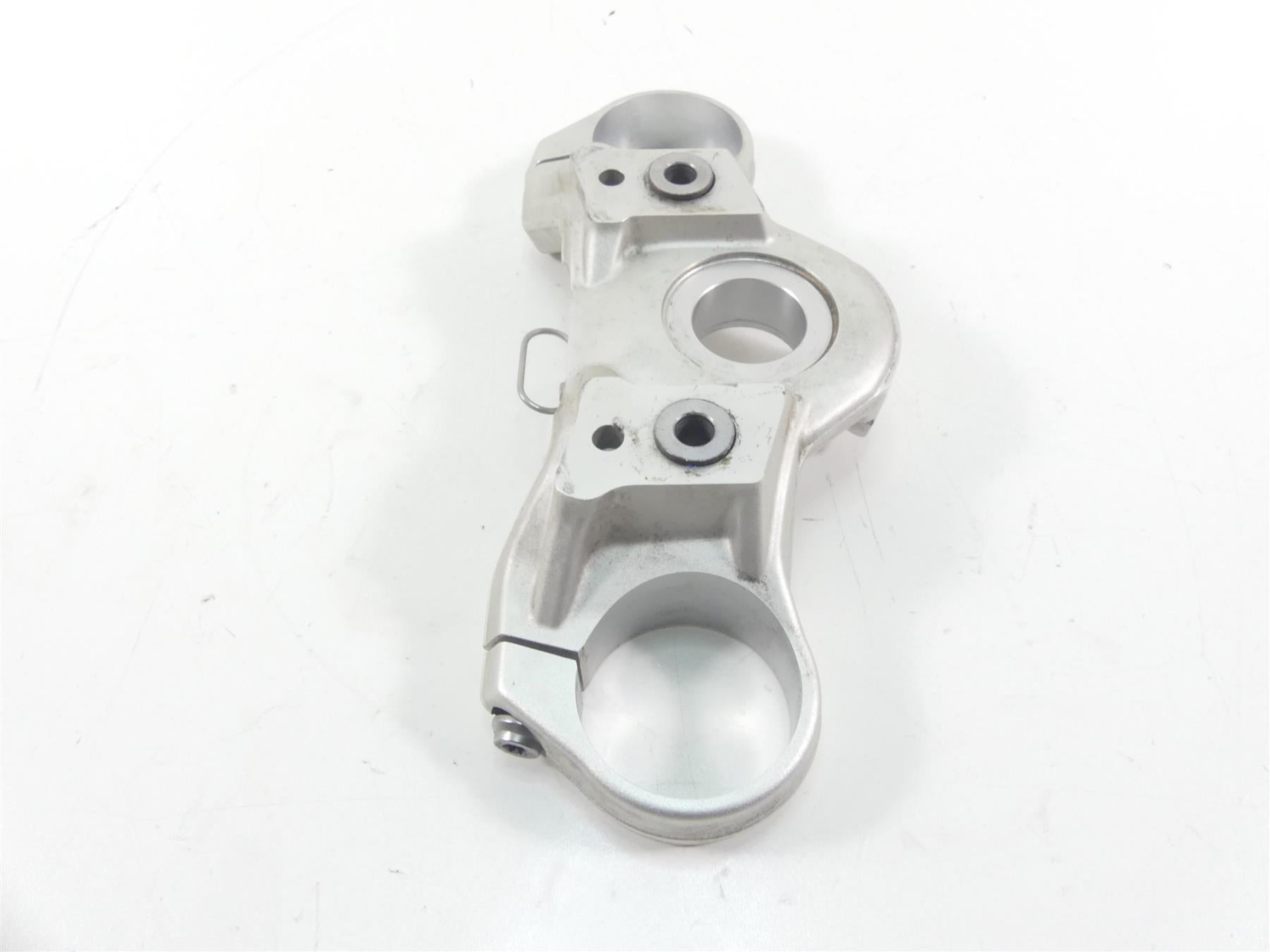 2016 BMW S1000XR K49 Upper Triple Tree Steering Clamp 31428554470 {{ shop.shopifyCountryName }} - Mototech271