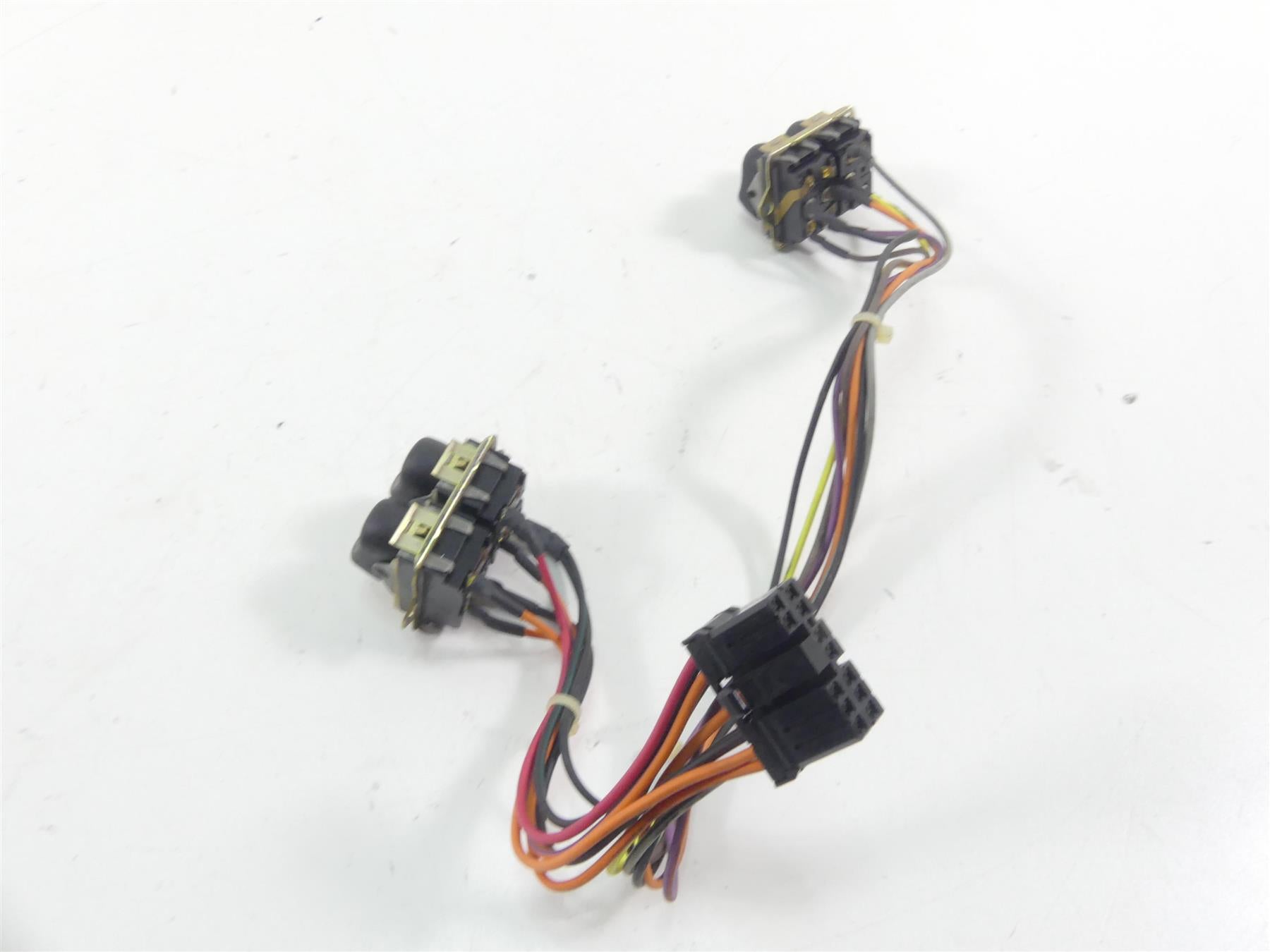 1999 Harley Touring FLHTCUI Electra Glide Auxiliary Switch & Wiring Set 70271-98 {{ shop.shopifyCountryName }} - Mototech271